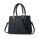 Sac à main femme à rivets – Élégant & pratique